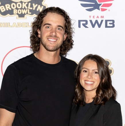 Aaron Nola Girlfriend Hunter Harrington (Bio, Photos, Wiki)