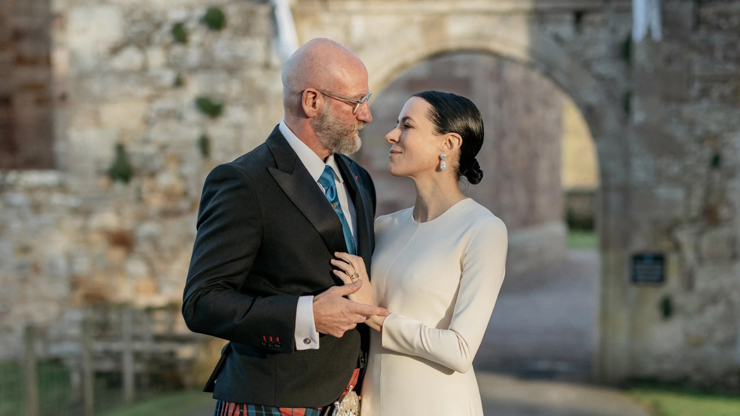 Graham McTavish Wife: Meet Garance Doré - TRAN HUNG DAO School