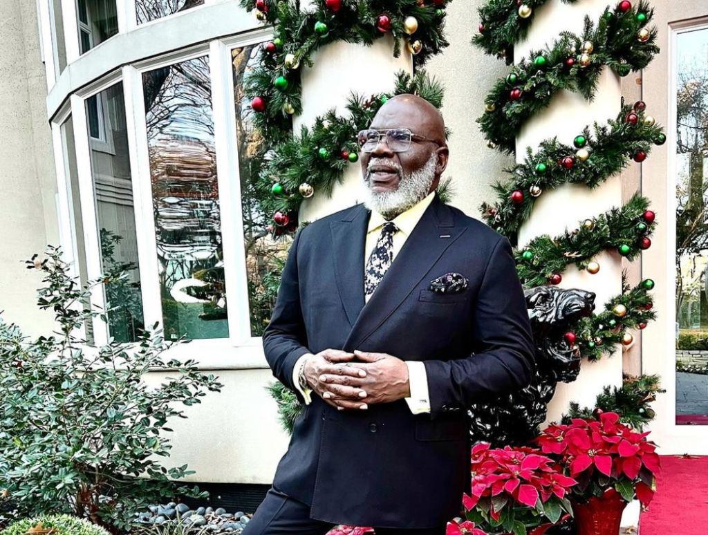 T. D. Jakes Bio, Age, Parents, Wife, Children, Net Worth TRAN HUNG