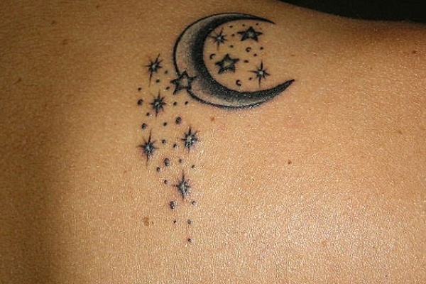 hình xăm mặt trăng và ngôi sao dễ thương