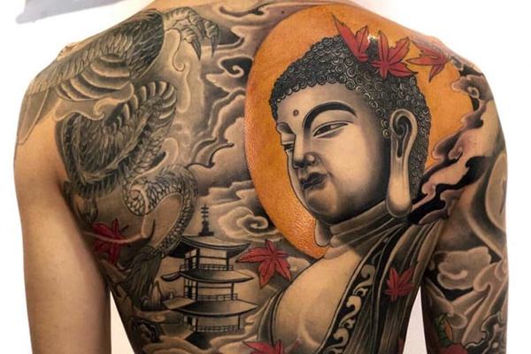 Hình xăm Phật Trần Quốc Tuấn đang là xu hướng mới nhất trong giới xăm hình. Với việc truyền tải thông điệp về sự giác ngộ và tâm linh, hình xăm này sẽ trở thành một tác phẩm nghệ thuật độc đáo và mang ý nghĩa cao.