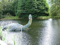 Quái vật hồ Loch Ness là gì? Quái vật hồ Lochness thật sự tồn tại?