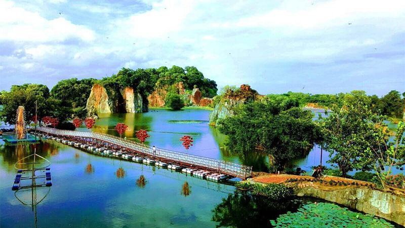 Khu du lịch Bửu Long có khung cảnh đẹp thơ mộng