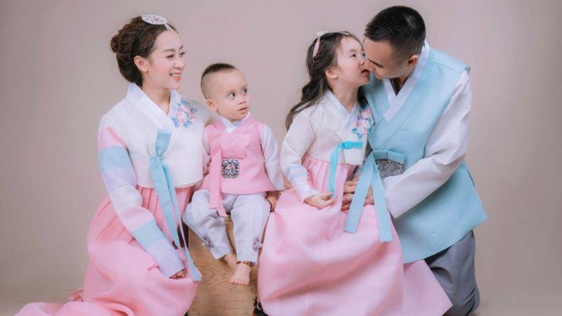 Concept chụp ảnh gia đình phong cách Hàn Quốc