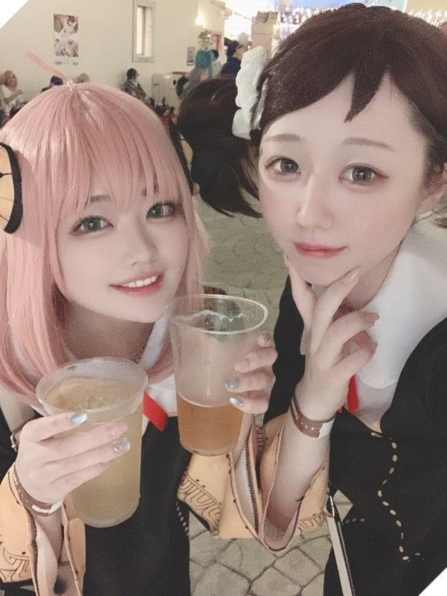 Nữ cosplayer xin lỗi cộng đồng vì uống rượu khi cosplay Anya