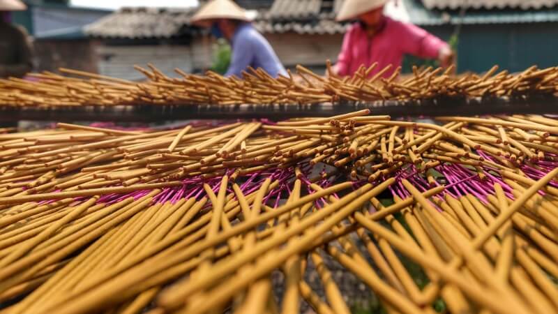 Tìm hiểu quy trình sản xuất hương của làng nghề Quảng Phú Cầu