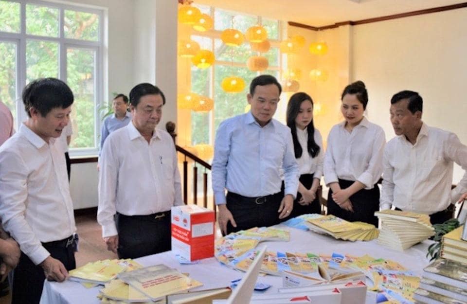 Phó Thủ tướng Trần Lưu Quang chủ trì hội nghị phòng, chống thiên tai 2023