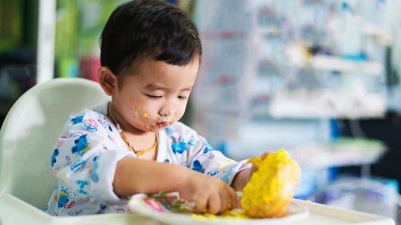 Thêm bữa phụ sẽ giúp trẻ no lâu hơn giữa hai bữa ăn chính