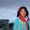 "Lòng tôi như dòng sông cạn"  - Nhật ký đau lòng của cô bé bị cha mẹ để lại ở vùng quê Trung Quốc - Ảnh 1.