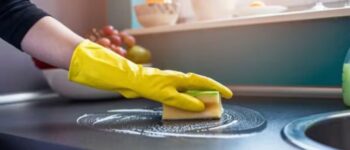 Tìm hiểu 4 lý do không nên dùng nước rửa chén để vệ sinh bếp