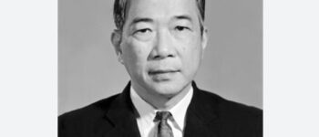 Chân dung nhà thơ Tố Hữu (1920-2002).  Ảnh: NEWS